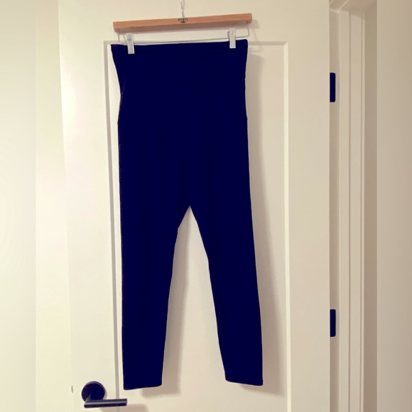 Threads 4 Thought Monica Maternity Ankle Legging - Picture 6 of 10